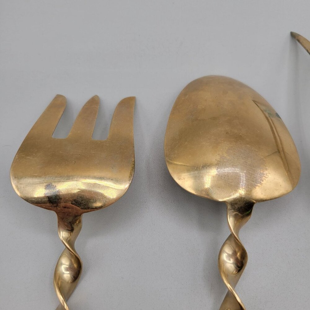 Siam Rosewood and Brass Serving Utensils Twist Handle Three Pieces - Picture 4 of 5